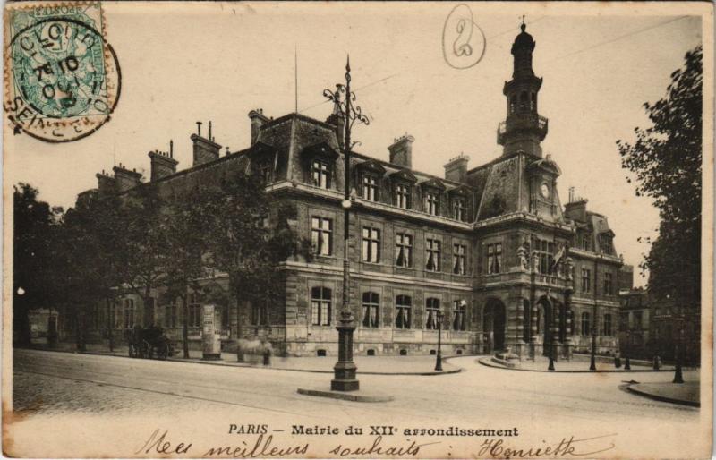 Carte postale ancienne Mairie du XIIe arrondissement à Paris 12e