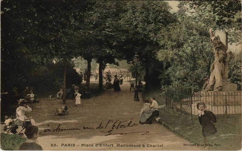 Carte postale ancienne Place d'Enfert Monument à Charlet à Paris 14e