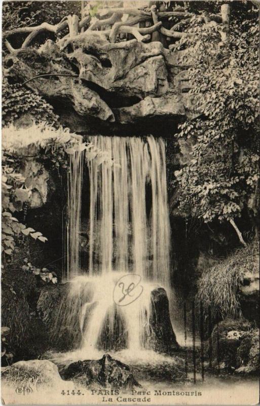 Carte postale ancienne Parc Montsouris - La Cascade à Paris 14e