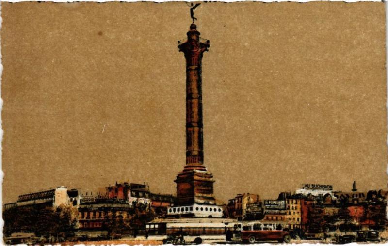 Carte postale ancienne Paris 12e - Place de la Bastille et colonne de Julliet à Paris 12e