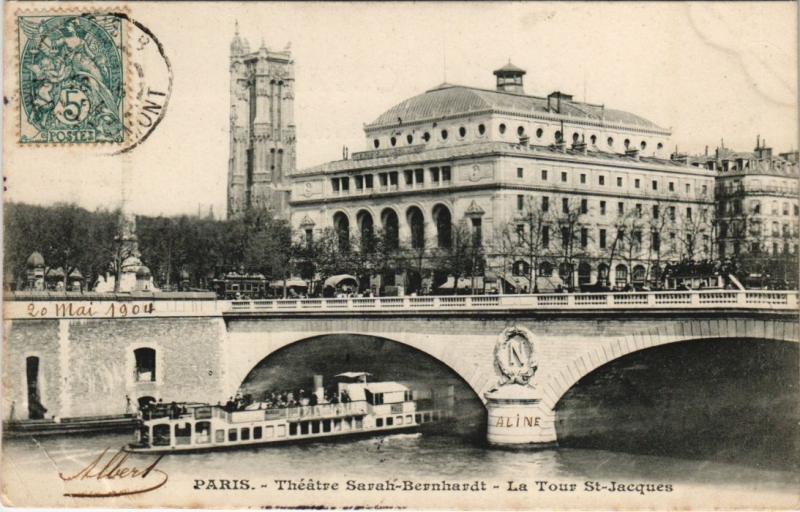 Carte postale ancienne Paris 4e - Théatre Sarah-Bernhardt - La Tour Saint-Jacques à Paris 4e