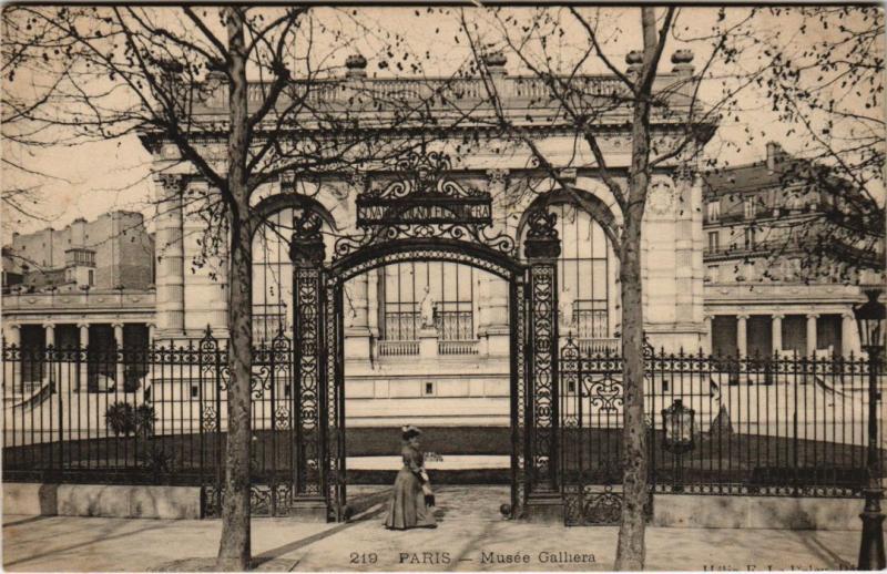 Carte postale ancienne Musée Galliera à Paris 16e