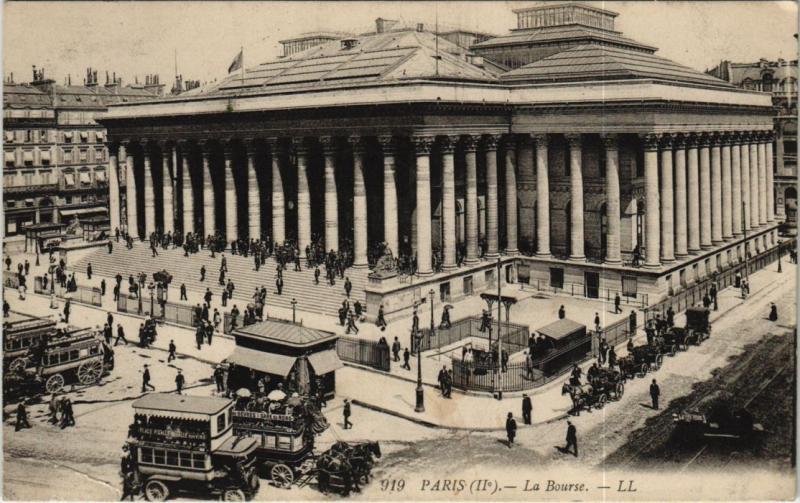 Carte postale ancienne Paris 2e - La Bourse à Paris 2e