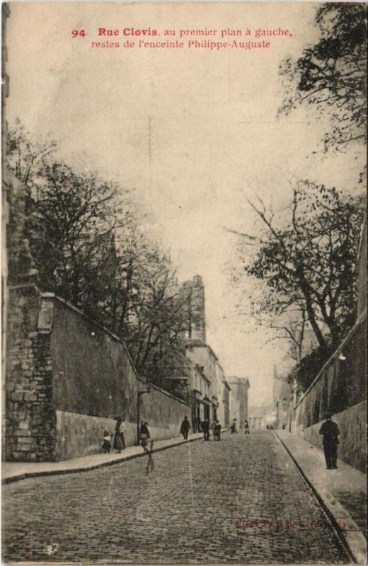 Carte postale ancienne Paris 5e - Rue Clovis, au premier plan á gauche à Paris 5e