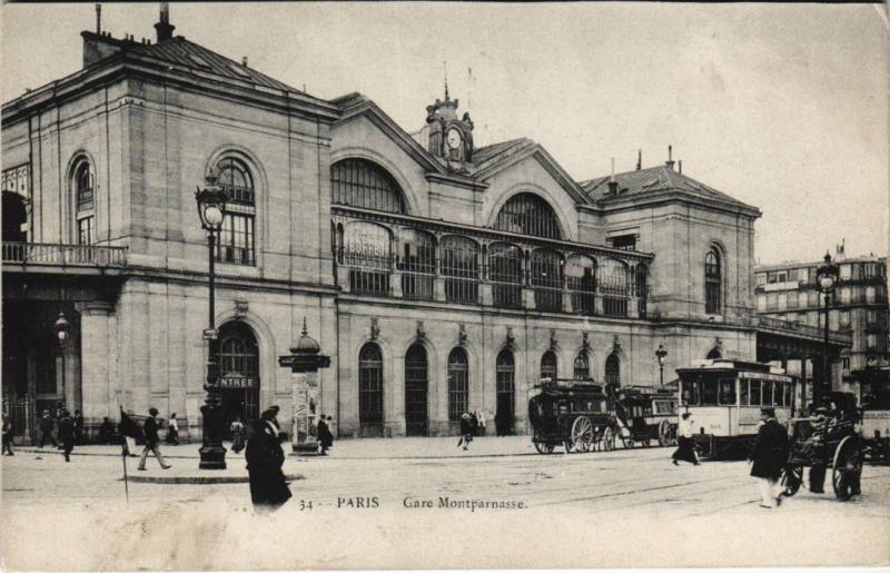 Carte postale ancienne Gare Montparnasse à Paris 6e