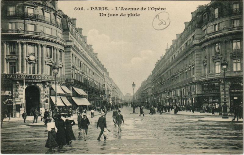 Carte postale ancienne Paris 2e - Avenue de l'Opéra à Paris 2e