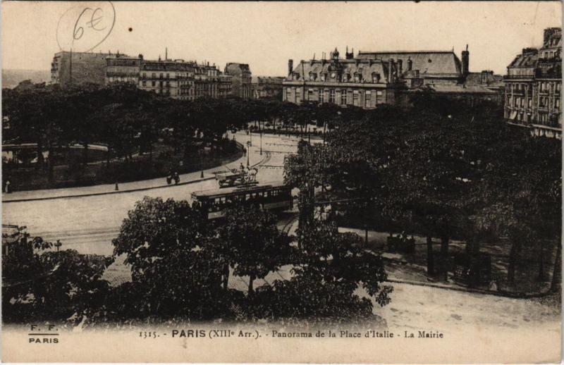 Carte postale ancienne Paris 13e - Panorama de la Place d'Italie - La Mairie à Paris 13e