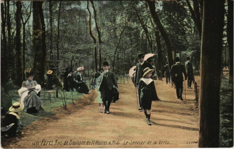 Carte postale ancienne Bois de Boulogne de 11 Heures à Midi - Le Sentier de la Vertu à Paris 16e