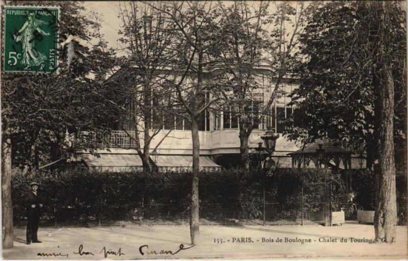 Carte postale ancienne Bois de Boulogne - Chalet du Touring à Paris 16e