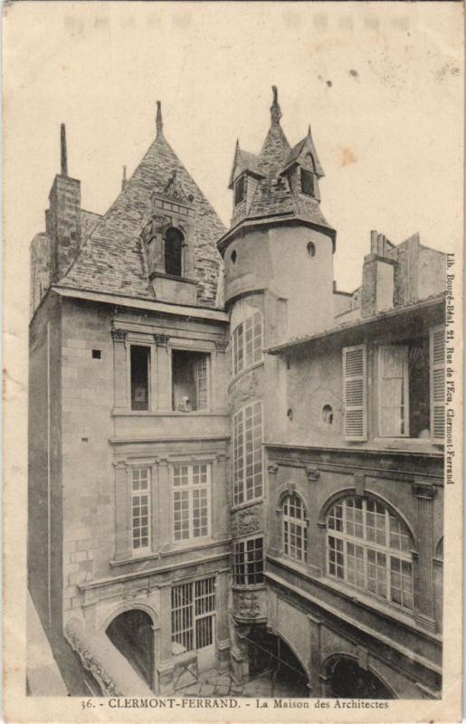 Carte postale ancienne Clermont Ferrand La Maison des Architectes à Clermont-Ferrand