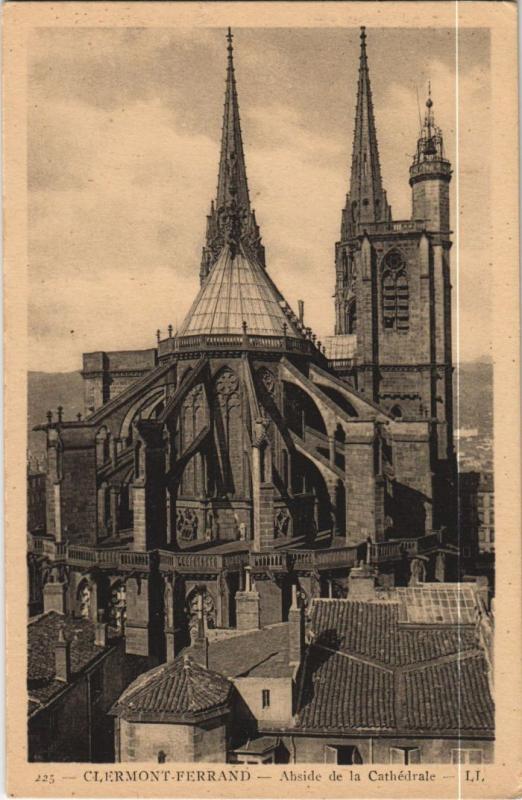 Carte postale ancienne Clermont Ferrand Abside de la Cathedrale à Clermont-Ferrand