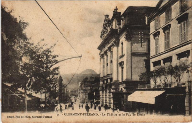 Carte postale ancienne Clermont Ferrand Le Theatre et le Puy de Dome à Clermont-Ferrand