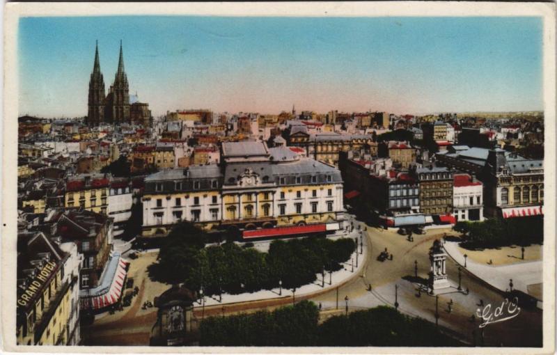 Carte postale ancienne Clermont Ferrand Place de Jaude à Clermont-Ferrand