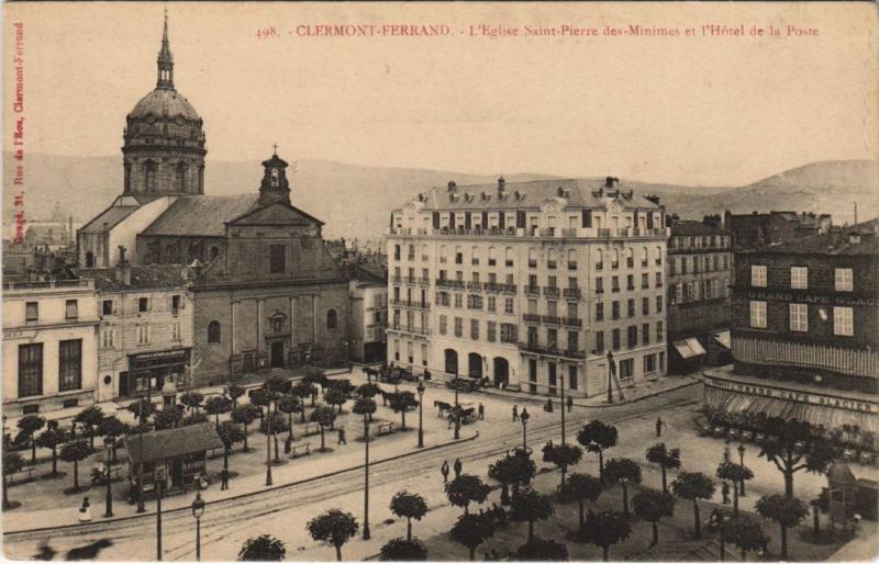 Carte postale ancienne Clermont Ferrand Eglise Saint Pierre les Minimes à Clermont-Ferrand