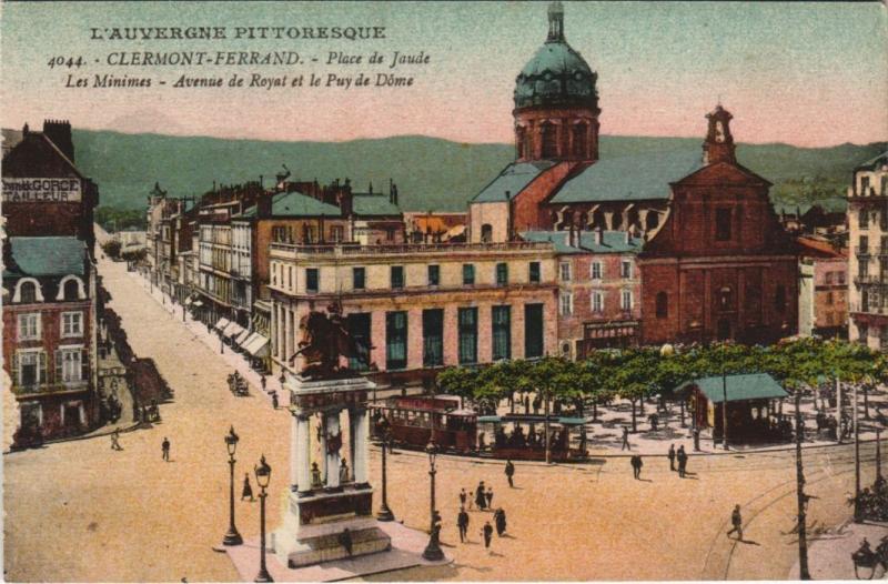 Carte postale ancienne Clermont Ferrand Place de Jaude à Clermont-Ferrand