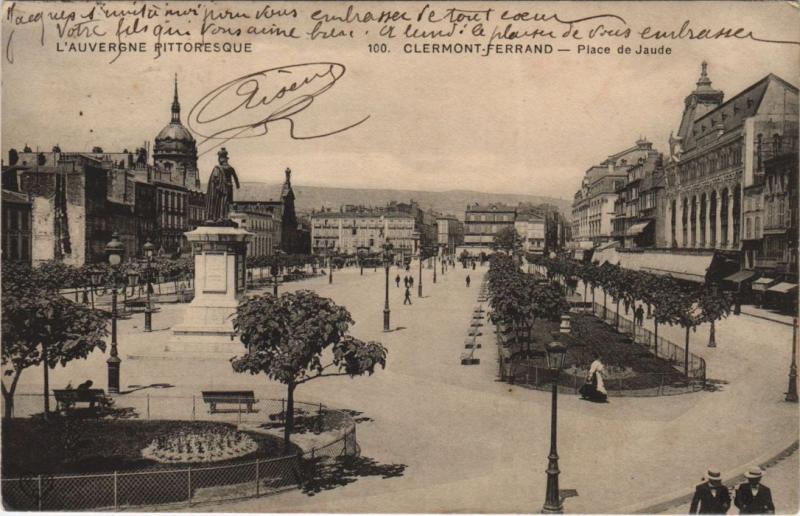 Carte postale ancienne Clermont Ferrand Place de Jaude à Clermont-Ferrand