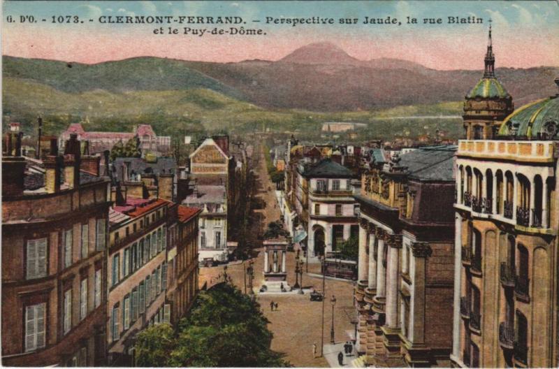 Carte postale ancienne Clermont Ferrand Perspective sur Jaude à Clermont-Ferrand