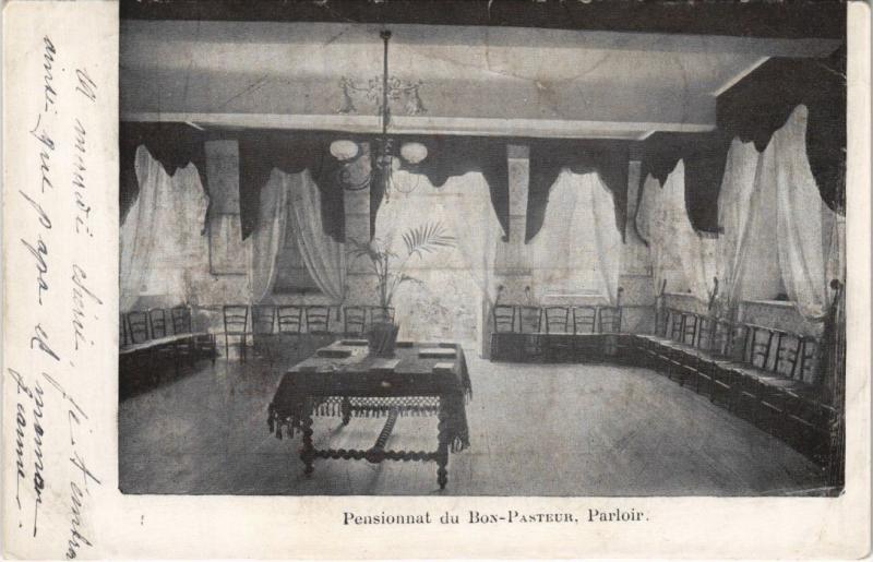 Carte postale ancienne Clermont Ferrand Pensionnat du Bon Pasteur, Parloir à Clermont-Ferrand