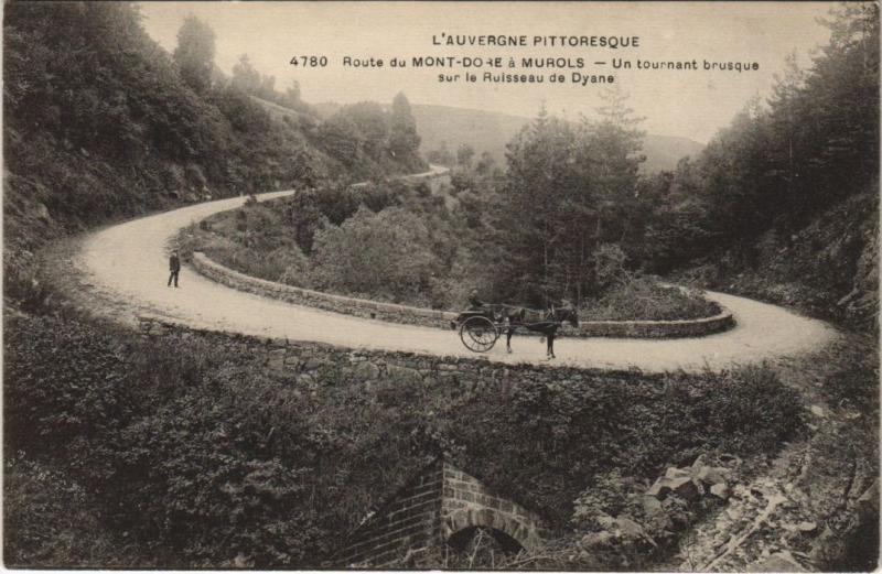 Carte postale ancienne Mont Dore un tournant brusque sur le Ruisseau à Mont-Dore