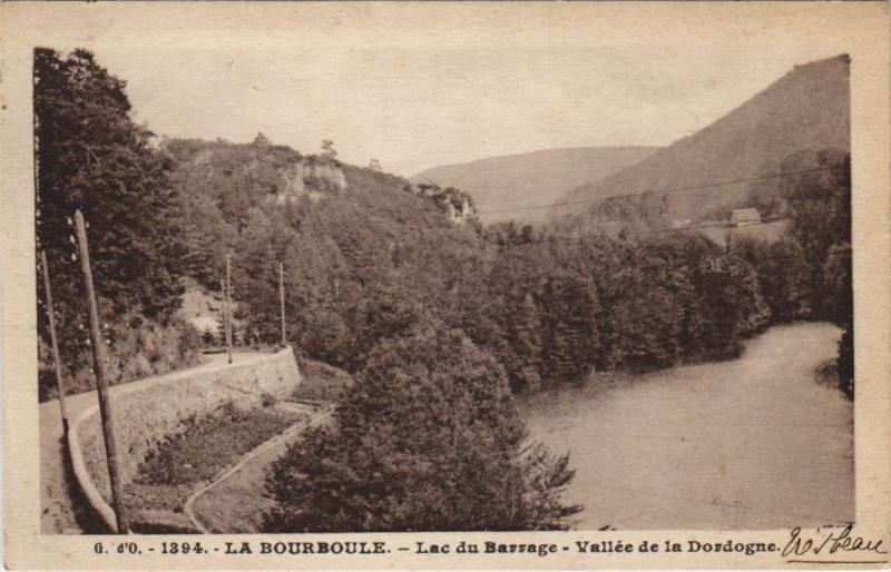 Carte postale ancienne La Bourboule Lac du Barrage à La Bourboule