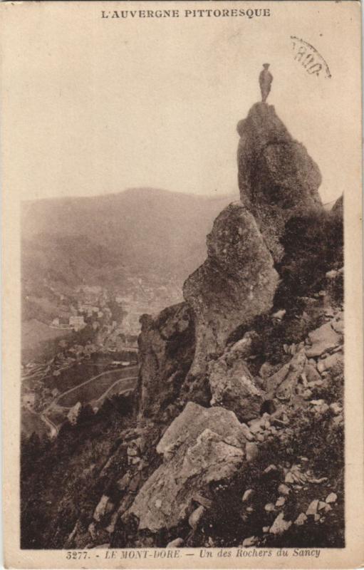 Carte postale ancienne Mont Dore Un des Rochers du Sancy à Mont-Dore