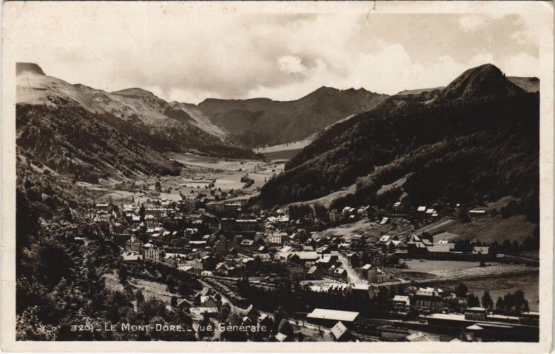 Carte postale ancienne Mont Dore vue generale à Mont-Dore