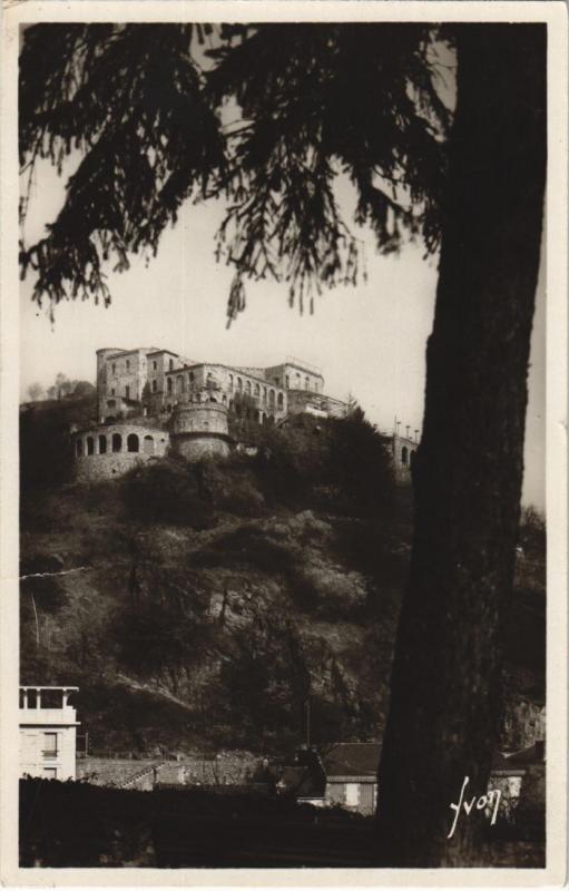 Carte postale ancienne Royat Le Paradis à Royat