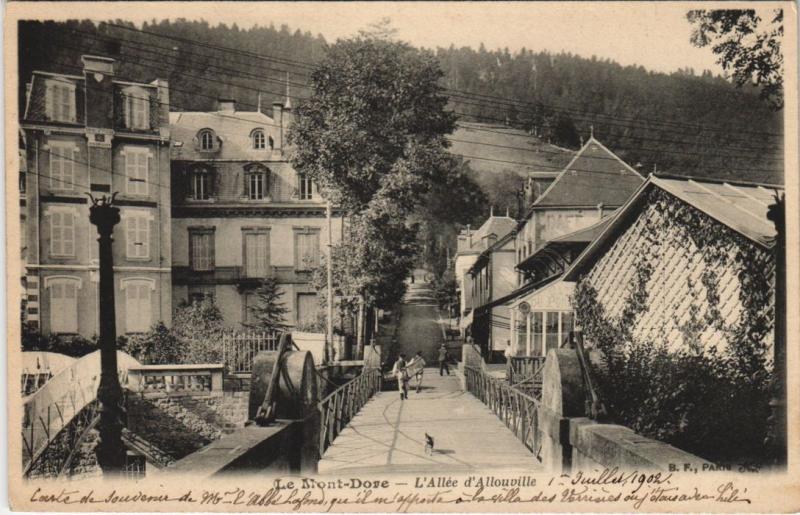 Carte postale ancienne Mont Dore Allee d'Allouville à Mont-Dore