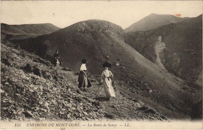 Carte postale ancienne Mont Dore Route de Sancy à Mont-Dore