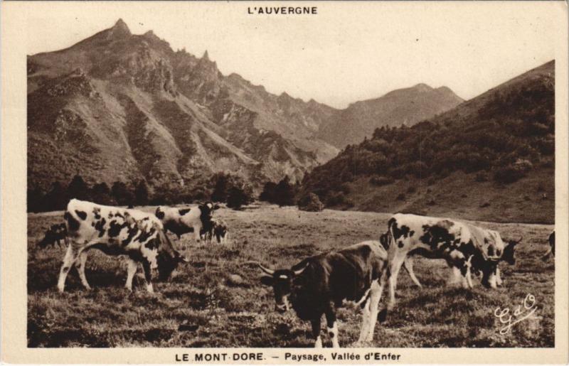 Carte postale ancienne Le Mont-Dore Paysage - Vallee d'Enfer à Mont-Dore