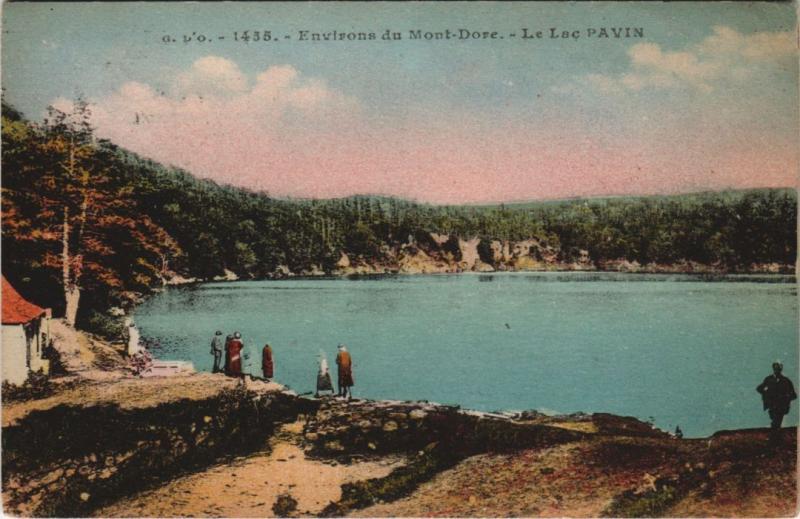 Carte postale ancienne Le Mont-Dore Environs - Le Lac Pavin à Mont-Dore