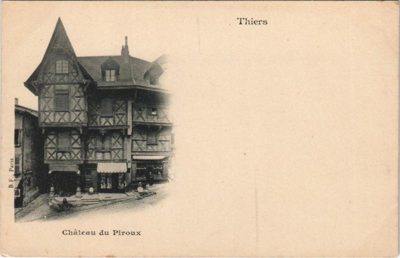 Carte postale ancienne Thiers Chateau de Piroux à Thiers