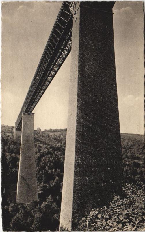 Carte postale ancienne Le Viaduc des Fades