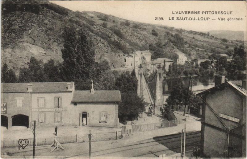 Carte postale ancienne Le Saut-du-Loup Vue Generale