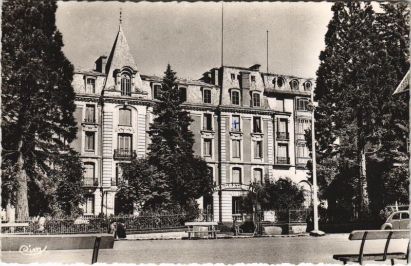 Carte postale ancienne Le Mont-Dore Le Grand Hotel International à Mont-Dore