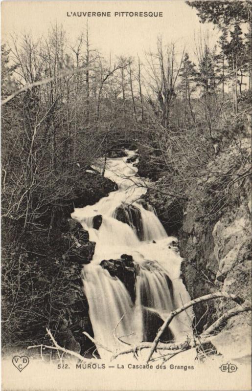 Carte postale ancienne Murols La Cascade des Granges à Murol
