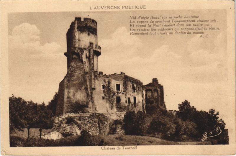 Carte postale ancienne Chateau de Tournoel - Escalier d'Honneur