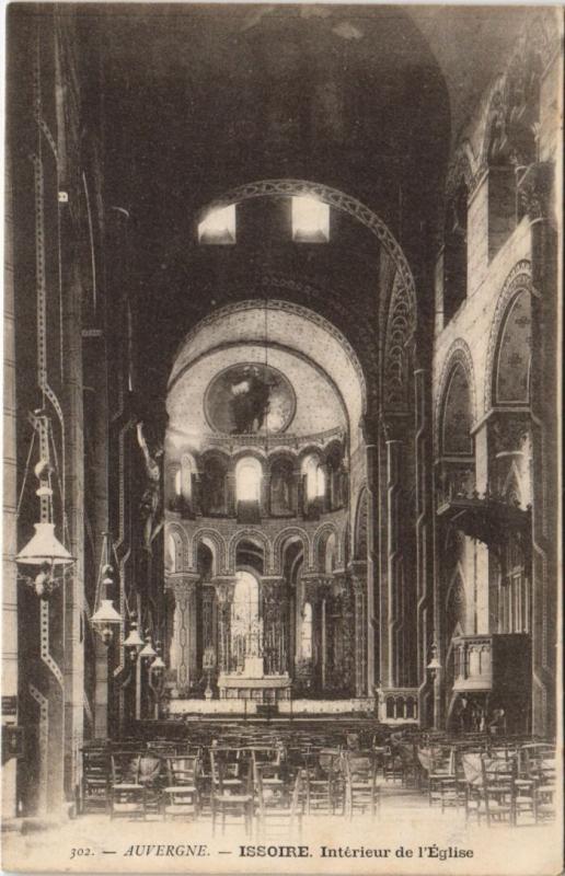 Carte postale ancienne Issoire Interieur de l'Eglise à Issoire