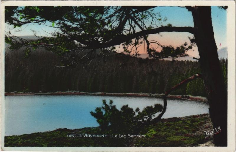 Carte postale ancienne L'Auvergne - Le Lac Serviere