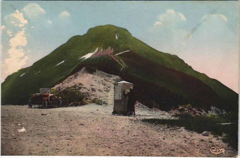Carte postale ancienne Le Puy Mary et le Pas de Peyrol