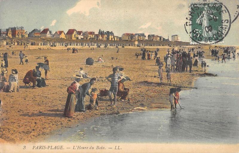 Carte postale ancienne Paris Plage - L'Heure Du Bain