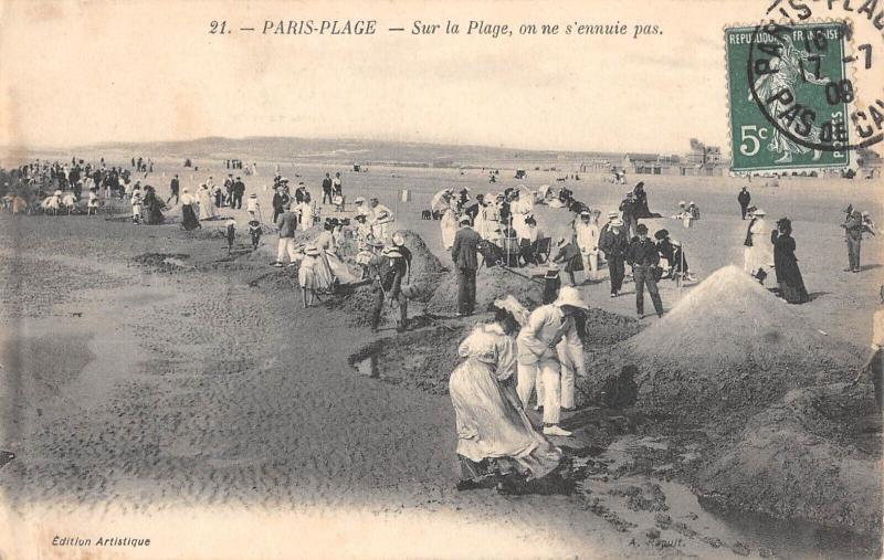 Carte postale ancienne Paris Plage - Sur La Plage On Ne S'Ennuie Pas