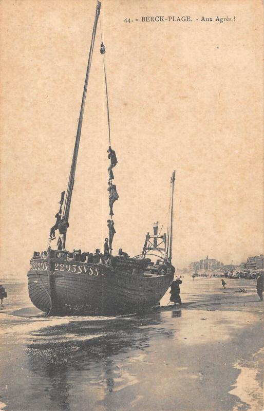 Carte postale ancienne Berck Plage - Aux Agres à Berck
