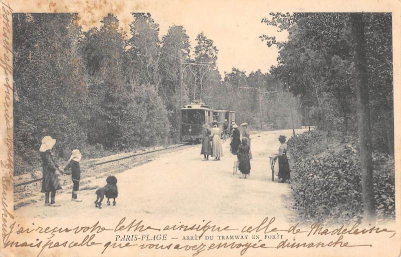 Carte postale ancienne Paris Plage - Arret Du Tramay En Foret