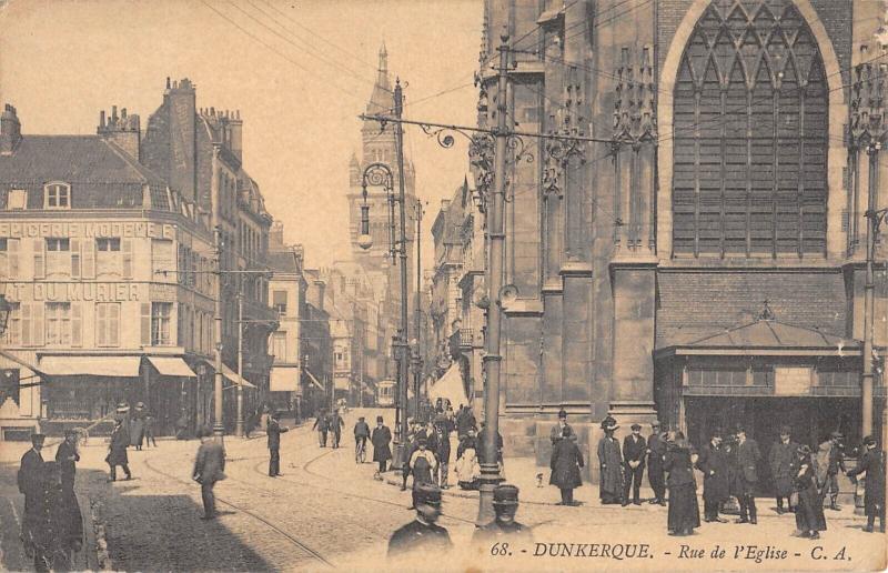 Carte postale ancienne Dunkerque - La Rue De L'Eglise à Dunkerque