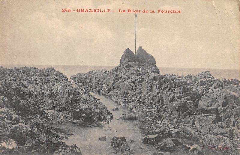 Carte postale ancienne Granville - Le Recif De La Fourchie à Granville