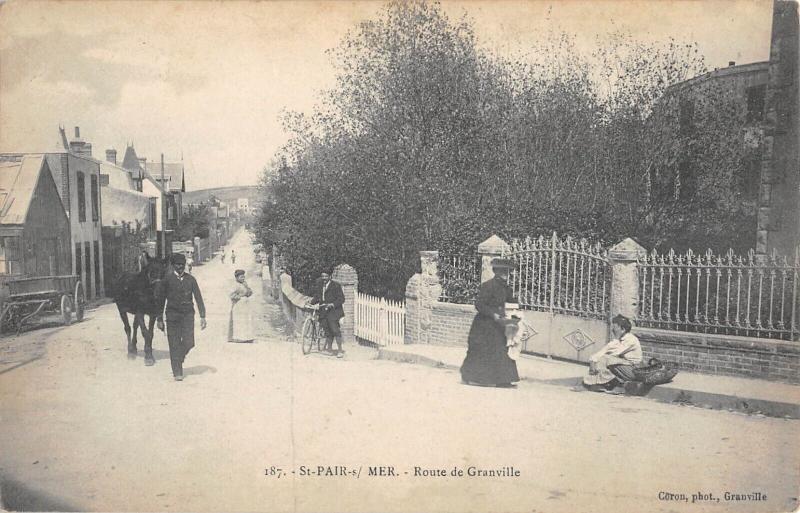 Carte postale ancienne Saint Pair Sur Mer - La Route De Granville à Saint-Pair-sur-Mer