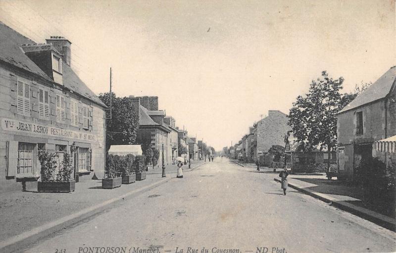 Carte postale ancienne Pontorson - La Rue Du Couesnon à Pontorson