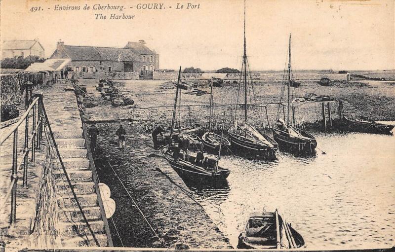 Carte postale ancienne Goury - Le Port - The Harbour