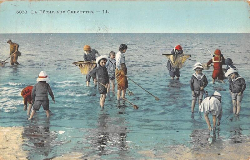 Carte postale ancienne La Peche Aux Crevettes